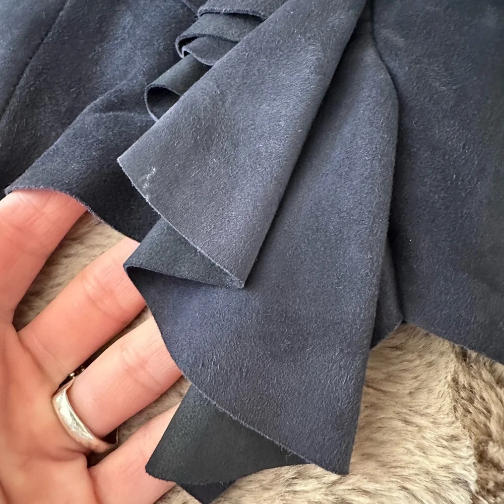 DROMe Suede Ruffle Top - Picture 15 of 15